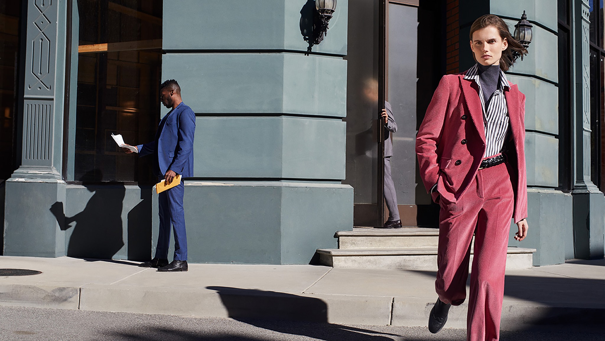 From the chic pink pantsuit redefining power dressing to impeccable coat, let a passion for travel infuse your every day with an ever-evolving wardrobe. Get yours on the move in-store and online now.