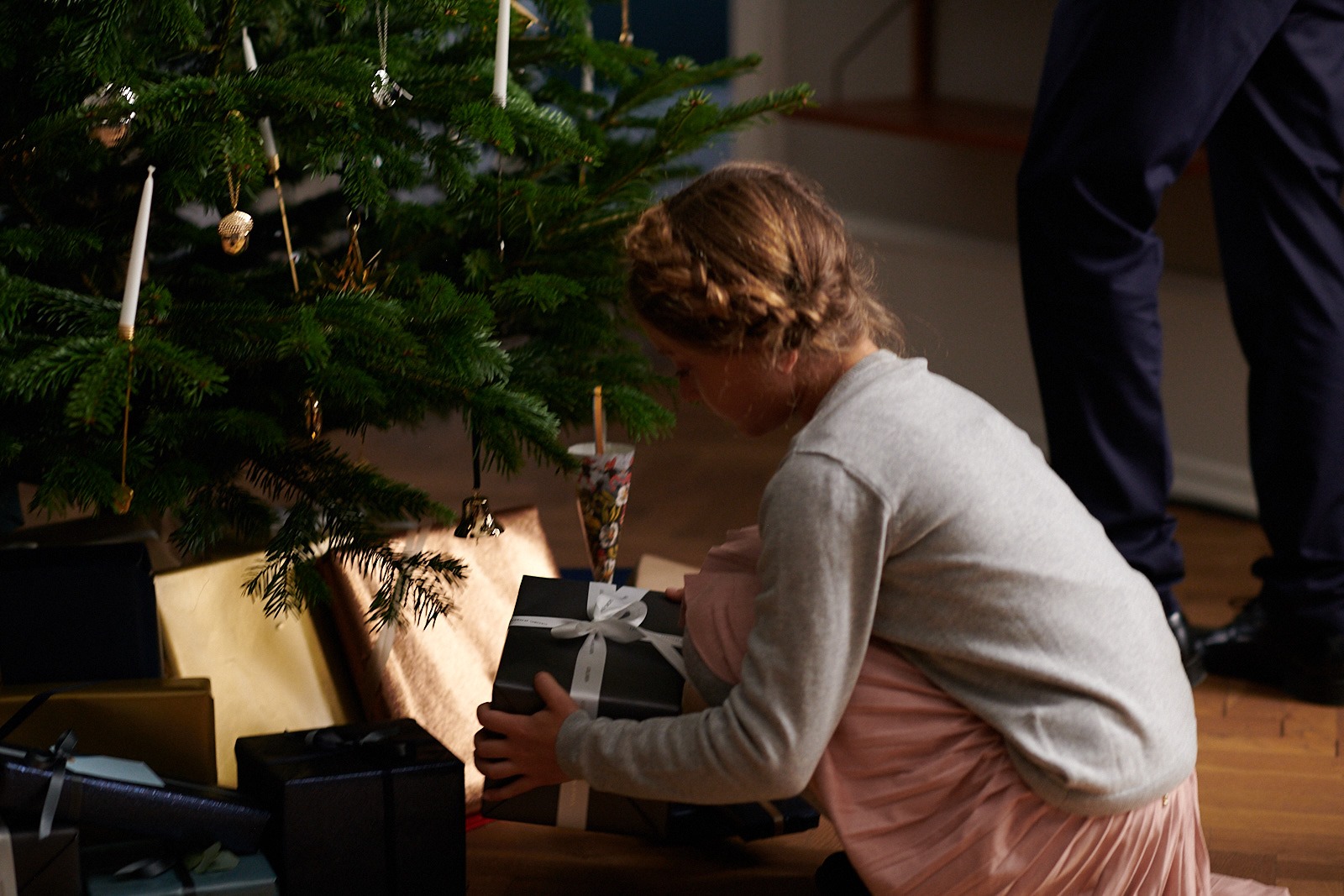 時序推移，轉眼已到聖誕歡慶時節，百年丹麥皇室精品喬治傑生推出2019聖誕珍藏系列，以愛、相聚、懷舊等北歐最受歡迎的聖誕符號元素，融合現代與簡約的設計，透過非凡的工藝創作出精緻細膩的生活裝飾藝術品，在這充滿歡樂笑聲與溫馨團聚的佳節時刻，為所愛之人準備愛的獻禮，分享這一年的美好。