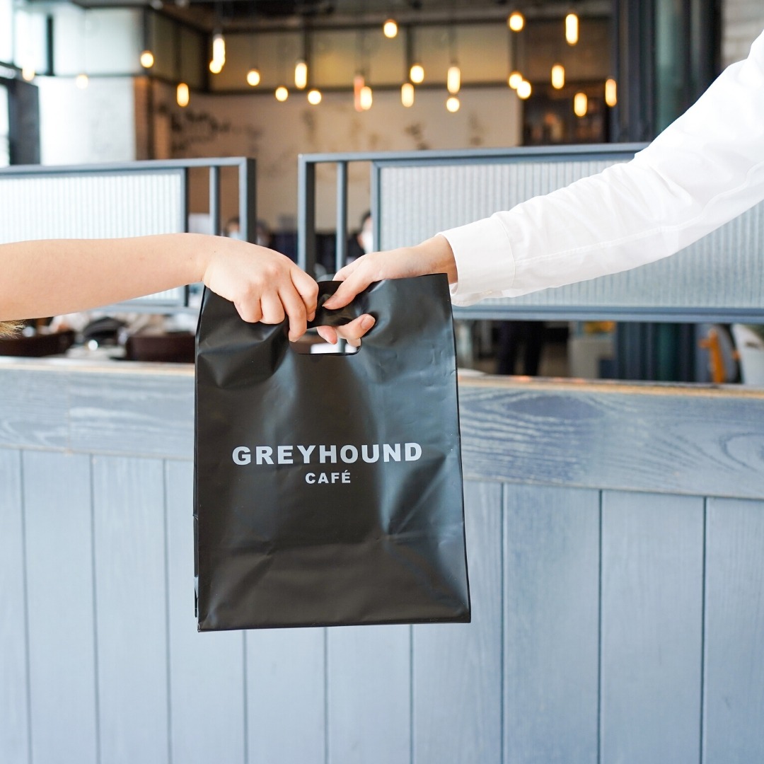 Calling all the foodies in Hong Kong Island! Starting from tomorrow, Greyhound Café will deliver our delicious contemporary Chinese cuisine instantly to greater zone areas across the north side of Hong Kong Island, from Aberdeen to Siu Sai Wan and even up to The Peak