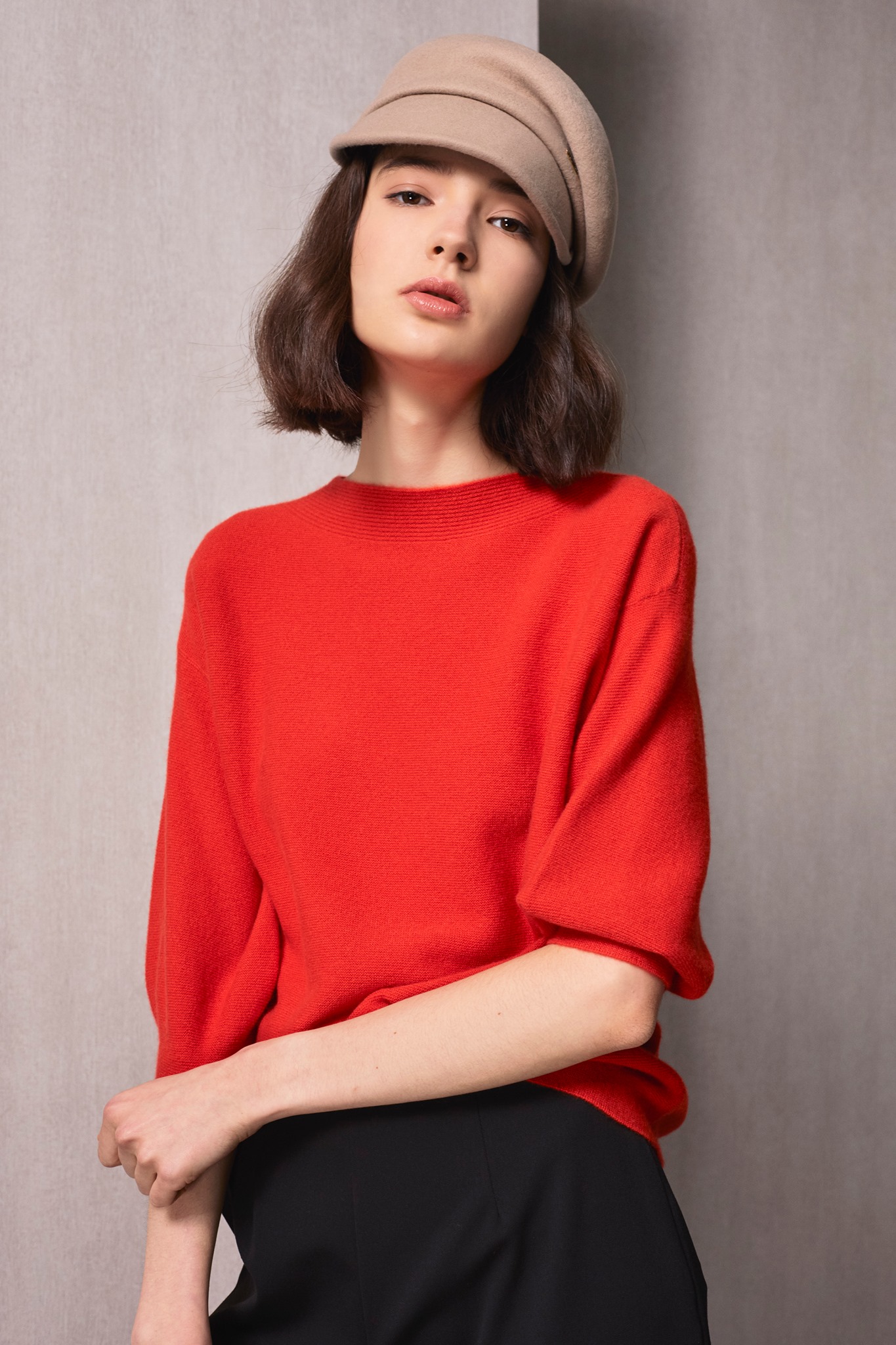 【Norah Sue – Cozy Wardrobe Staples】簡約才是永恒，Cocktail Select Shop 搜羅的法國品牌Norah Sue精選優質山羊絨，打造觸感柔軟細膩又保暖度高的針織上衣，百搭的設計及不同顏色選擇讓您隨心配搭時尚造型。 更多Cocktail單品在Sidefame網店發售﹕