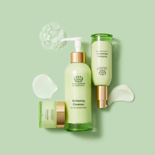 【The Superkind is now available at JOYCE Beauty! 】 Tata Harper Skincare Superkind collection has officially hit the store - in-store and online! Come visit us and find out more how its stress-free formulas can appease reactive skin without compromising on anti-ageing and radiance restoring benefits