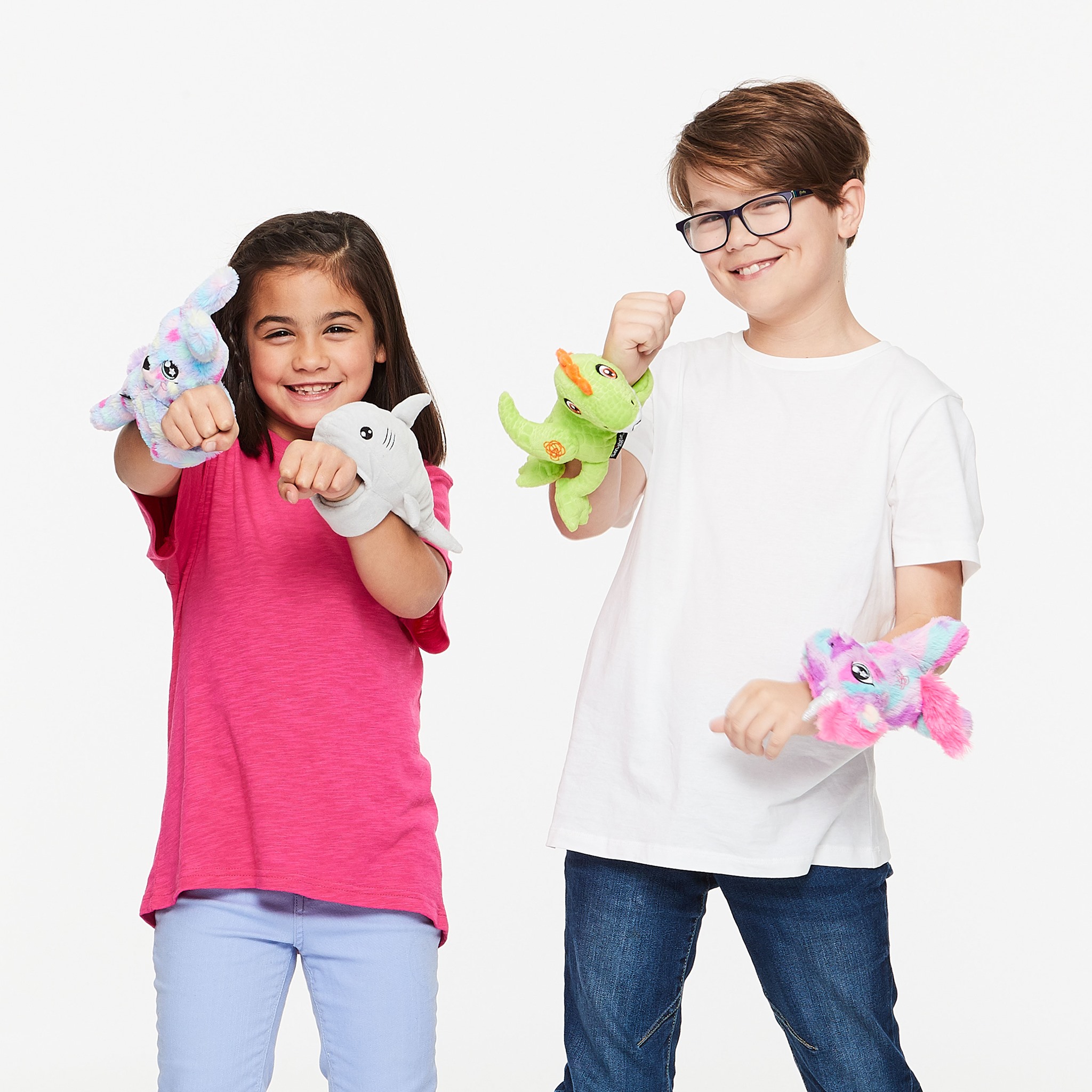 Hug-a-bud ✔️ Slapband ✔️ Unicorn ✔️ Our mini hug-a-bud slapbands have our TICK of approval 😆 Which one is your fave? Shop instore now! 