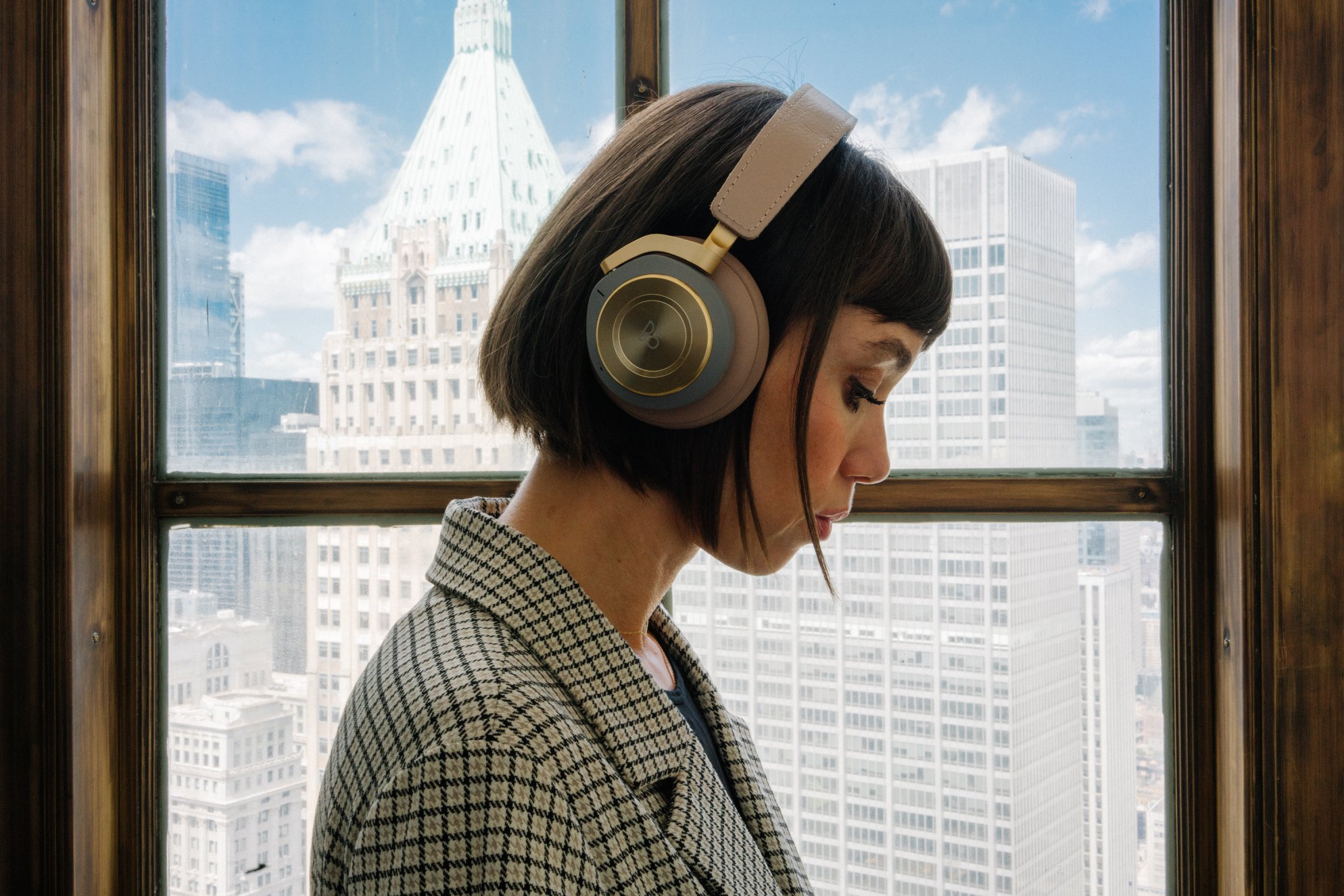 Upgrade your journey this summer with the new Beoplay H9 headphones. festivalwalk