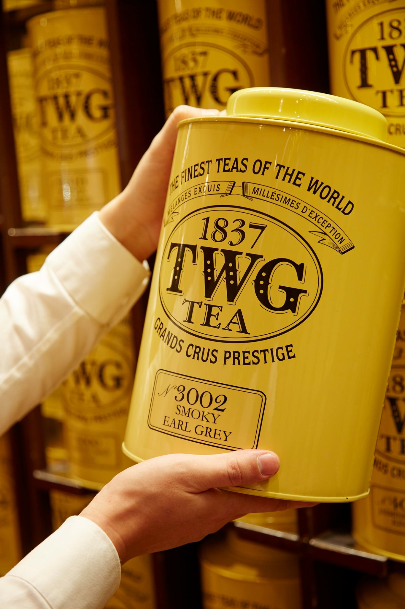 #NowInfusing: A royal and sophisticated TWG Tea blend, the ethereal, smoky aroma of incense is complemented by sweet and fragrant citrus fruits in this surprising black tea. A daring combination of Russian and English tastes.
