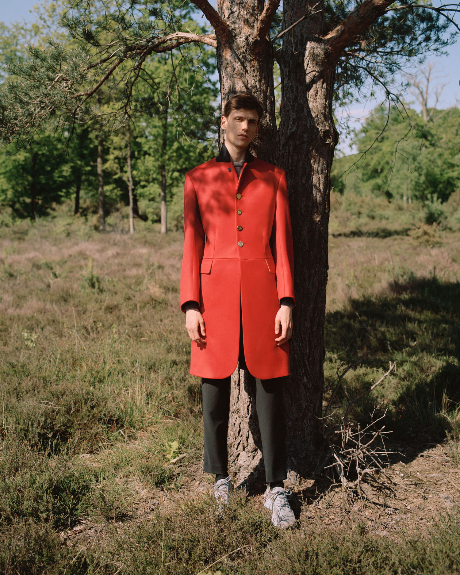 For autumn/winter ’19, inspiration from traditional British outerwear adds elegance to a host of new shapes and fabrications. Shop for him: paul-smith.co/HXWzul