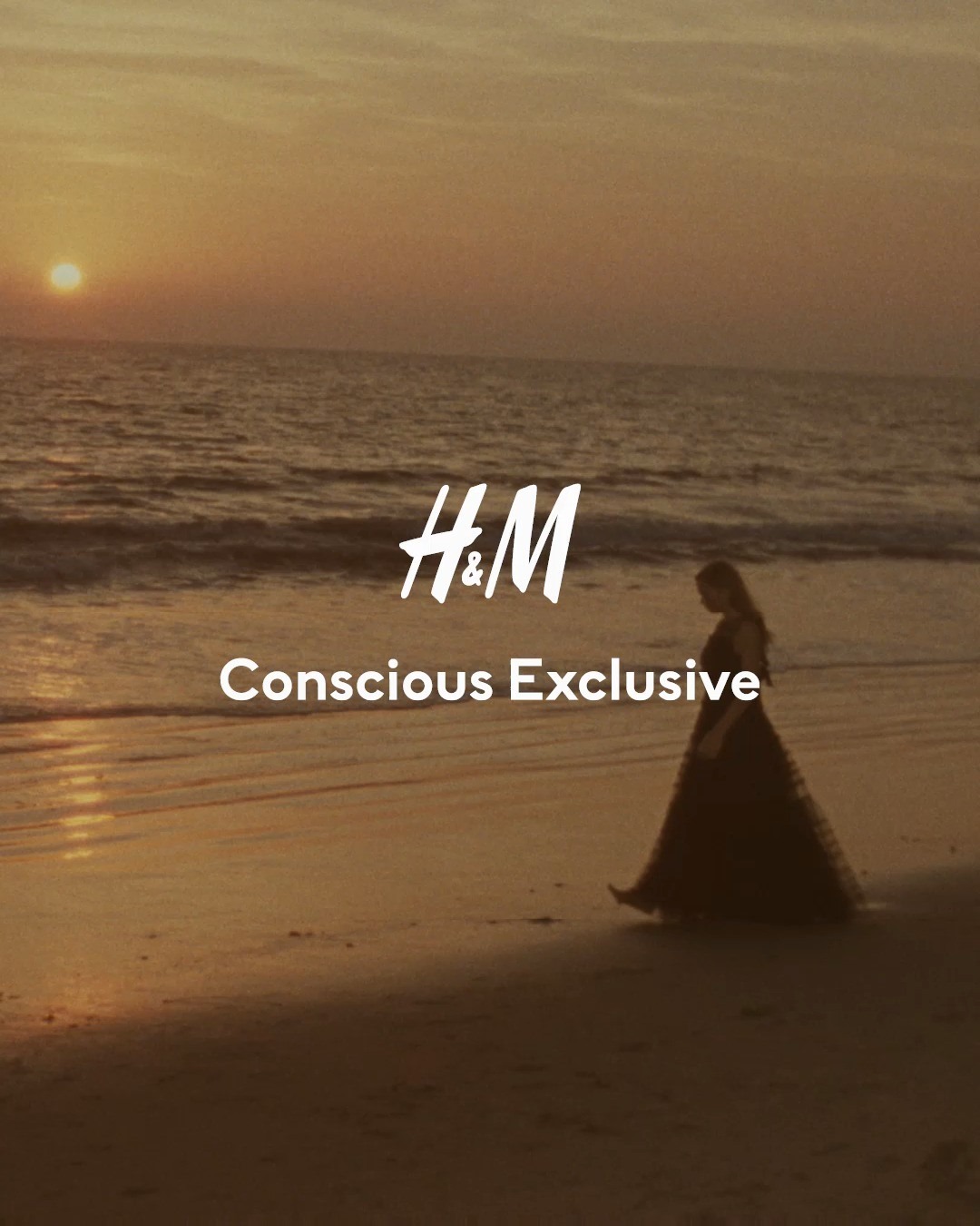 Conscious Exclusive系列現已登場❣️嚟到星期四要對自己好啲😍 — 立即到 H&M 銅鑼灣Fashion Walk旗艦店或上 hm.info/61864J6JY 選購全新款式啦。🛍️