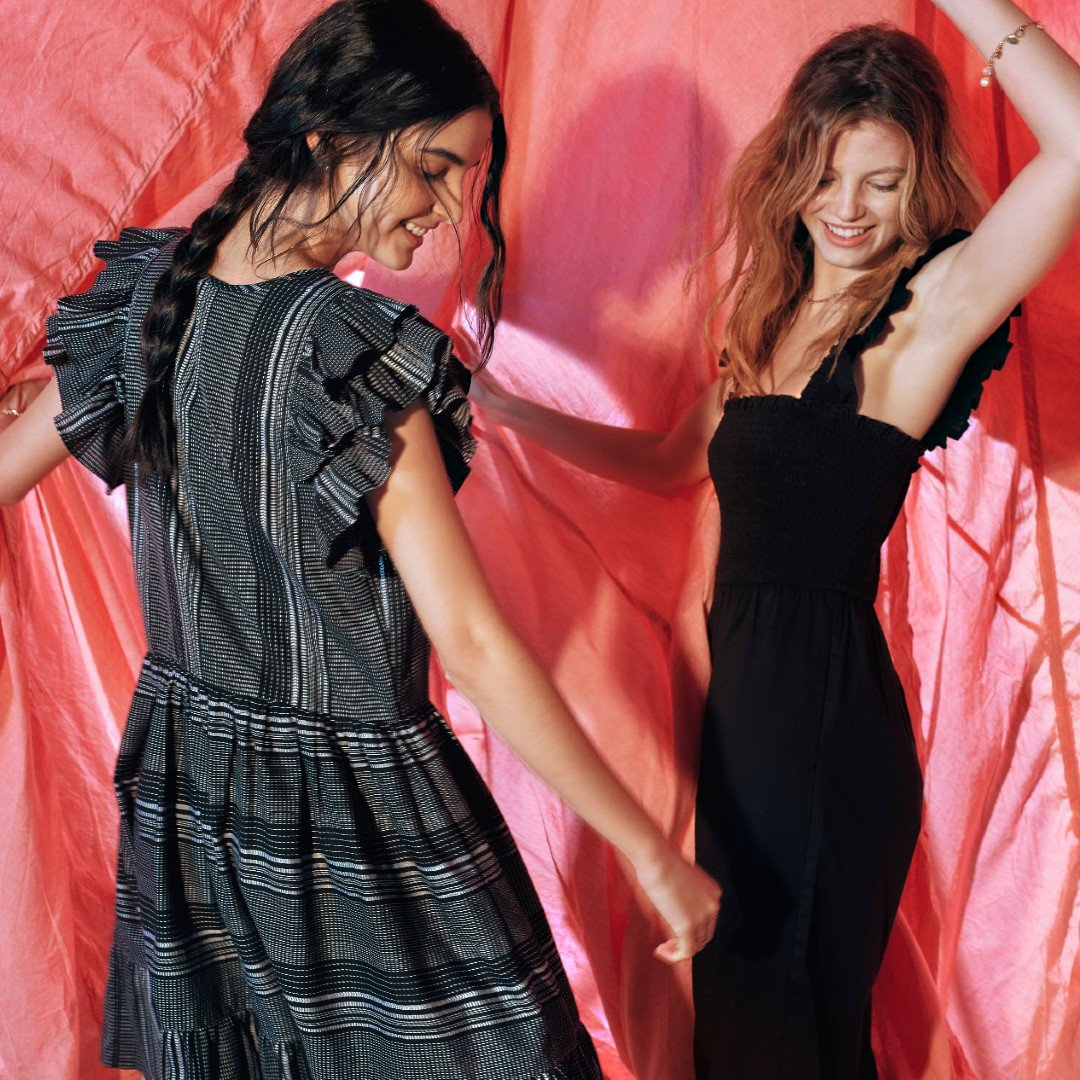 Us when we remember it's April 12th tomorrow ... 👯‍♀️ Tap the link in our bio to shop going out out dresses 