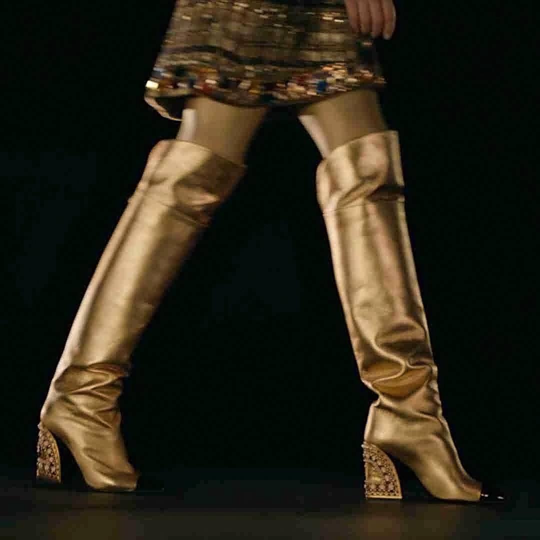 The link between the history of Maison Massaro with CHANEL is vital — ever since Gabrielle Chanel’s iconic two-tone shoes in the 1950s. For the latest Métiers d’art collection, Massaro fashioned a cast of inspiring footwear including golden boots, signature color of the collection.