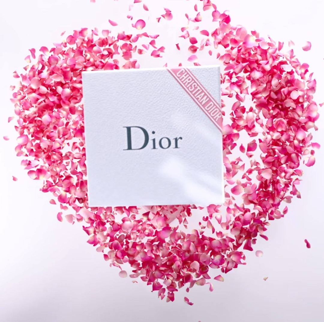 Declare your love with Dior. Find your way this Valentine's Day to tell your loved one "I love you" with a multitude of Dior gifts from Dior.com.