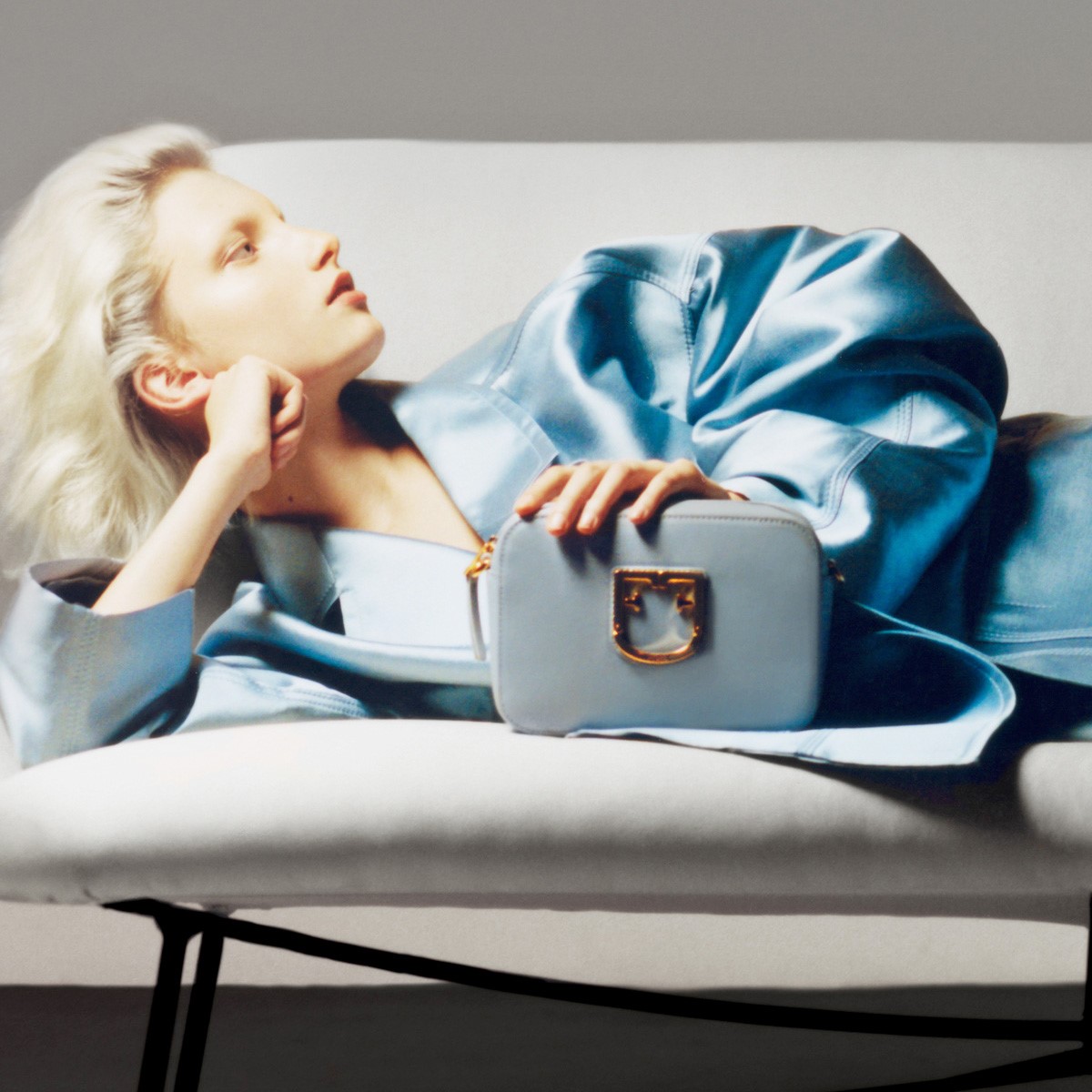 Sky blue with a touch of retro glam: discover Furla Brava.