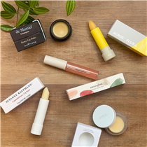 5 Best Natural Non-Toxic Lip Balms Without Mineral Oil⁣