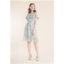 Dress for a sunny state-of mind with this season. Dress - DRSW503 Bread n Butter Official #lostintherosegarden #springcollection2019 #ss19...
