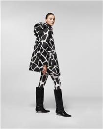 Featuring animal print and houndstooth patterns, winter's star look pay homage to the iconic geometric style of the '60s.