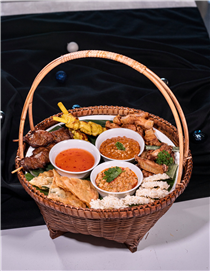 [Back to Thailand Chef’s Specials] Greyhound Famous Assorted Snack Platter - rice crackers, fried chicken wings, spring rolls, pork skewers and pork neck, bringing you the true authentic Thai flavours!😍  Back to Thailand Chef’s Specials Menu is now available at Greyhound Cafe Elements and Festival Walk Branches. You can also enjoy 20% off on Back to Thailand Chef’s Specials Menu by booking through OpenRice on or before 31st March, 2020. Come by to check out the deliciousness!...  Book now!