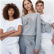 Hey, Toronto and Vancouver! Join us tonight at our Bloor Street and Robson Street stores for early access to shop the heritage crest collection. Details below - we’ll see you there! Club Monaco 