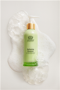 【The foamy caress】 The Softening Cleanser, from Tata Harper Skincare's Superkind collection, is infused with a micro-foaming botanical blend that lathers into a dense, luxurious foam to gently dissolve buildup and impurities, giving reactive skin the much-needed foamy caress and leaving behind a thin lipid barrier to make your skin feeling clean and supple