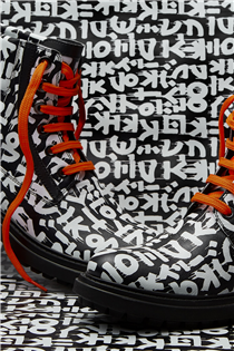 MAGICALLY MONOCHROME: Stand out in unique monochrome boots with colourful laces or zipped options, taken from the UNIQUE Graffiti Capsule Collection by the artist Raul33 for Geox. Shop it now at festivalwalk FOLLOW THE LIVE PAINTING EVENT in Milan, in occasion of the #MilanFashionWeek - Tomorrow at 15:00 CET | Follow our Live streaming from our IG Channel! Want to participate at the event? Check it out! 🙌...