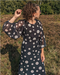 Our Graphic Designer, Vicky loves the versatility of our Vita Spot Dress, “I can wear it for work video calls and then dress it up for date night in the evening. Plus, the details are just beautiful; the balloon mesh sleeves add a touch of understated glamour and I love the print.” ⠀⠀⠀⠀⠀⠀⠀⠀⠀