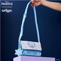 There's snow place like Smiggle for Frozen 2! Inspired by Elsa, this magical collection features shades of blue, glitter, snowflake detail & irridescent fabric. 💎 Love the collection? Make it yours & shop it instore now! #smiggle #Frozen2 #Frozen2Smiggle ...