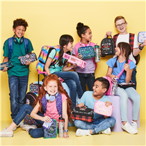 Everyone can EXPRESS themselves with Smiggle! ✨🌈