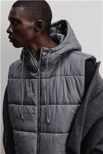 Everyone’s favourite winter fabric now comes in new styles. Discover our padded coats and accessories - made from recycled poly-padding and Better Down. The perfect marriage of form and function. ​ Shop women's padded jackets: festivalwalk