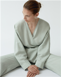 It’s time to elevate comfort. Take it to the next level with our lightweight linen and Tencel™ lyocel wrap top and trousers. Sustainably sourced, this material does good, looks good and feels good. ​ Shop lightweight wrap top: festivalwalk