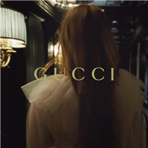 Grandeur in the ceiling and the walls of the new Gucci Vendôme high jewelry boutique; where Florence Welch walks, wearing pieces from the Gucci High Jewelry collection Hortus Deliciarum by Alessandro Michele. A short film featuring the singer, songwriter and poet by Laura Jane Coulson is launching soon.