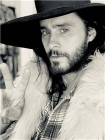 “It’s a hard time for so many around the world and my heart breaks for those that may be suffering. Hope you are all safe and sound and for those of you who are out there on the front lines - thank you. Xo” Jared Leto shares his words with the Gucci Community. 