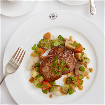 Have a scrumptious dinner before heading home at any TWG Tea Salons in Singapore. Featuring TWG Tea pan-seared veal medallion accompanied by parsnip, Jerusalem artichoke, Brussels sprouts, baby carrots, broad beans and veal bacon, served with a White Gold Tea infused apple cream sauce on this week's set menu.