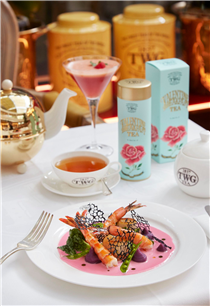 TWG Tea offers the perfect setting for you and your beloved on this special occasion with a tea-infused Valentine’s Day Set Menu created to enchant and delight the taste buds. Roasted Hokkaido scallops and Caledonian prawns, accompanied by braised citrus daikon, silky purple sweet potato mash and snap peas served with a beurre blanc sauce infused with Earl Grey d’Amour. Available from now till 14th February, at all TWG Tea Salons in Singapore. 