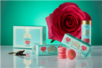 TWG Tea launches a limited-edition Valentine Breakfast Tea infused macaron and gift box – the perfect little sweet treat for the occasion. Available in a box of 6, 12 or 24 count and priced at $12, $24 and $48 respectively. Available at all TWG Tea Salon & Boutiques in Singapore.