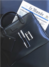 Be ready to take on the day with "Line D" leather goods, "Windsor" lighter and "D-Initial" pens.  