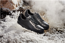 Our iconic Pelotas XL returns with winter-ready materials and its unmistakable 87-ball outsole. 