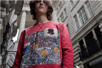 Part of our collaboration with pioneering British band The Stone Roses, this limited edition crimson sweatershirt combines John Squire’s iconic cover artwork for the band's debut album and our exclusive embroidered red 1926 rose patch. 