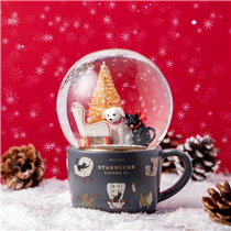 可愛小黑貓和小狗伴您渡過浪漫飄雪聖誕。🐱🐶❄️