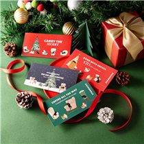 還在為聖誕禮物煩惱嗎？今年聖誕，香港星巴克推出2020聖誕現金禮券套裝，讓您與身邊好友分享佳節喜悅。🎁 Still figuring out what gift to get your loved ones for Christmas? Spread the festive joy and happiness with the 2020 Christmas Gift Certificates Set! 🎁 #StarbucksHK...