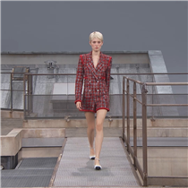All the looks from the new ready-to-wear collection by Virginie Viard, presented at the Grand Palais in Paris.�