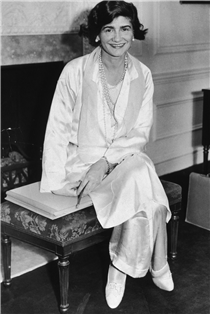 Gabrielle Chanel lounging with style in Venice, a city introduced to her by her friend José Maria Sert.