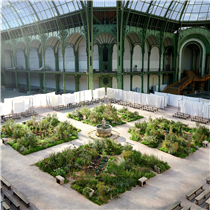 The nave of the Grand Palais has metamorphosed into a cloister garden for Virginie Viard’s CHANEL Spring-Summer 2020 Haute Couture show in Paris. The setting evokes one of the key places in Gabrielle Chanel’s childhood — the ancient Cistercian Abbey of Aubazine.